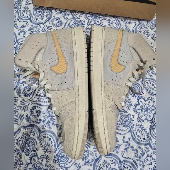 Nike Air Jordan 1 ZM Air CMFT 2 ZOOM  Orewood Brown Citrus DV1307-180 Men's 9.5 - Picture 3 of 10